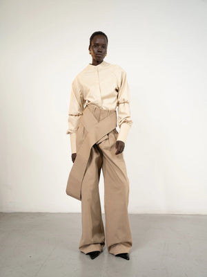 Al Ola (Glory) shirt with pleats Beige