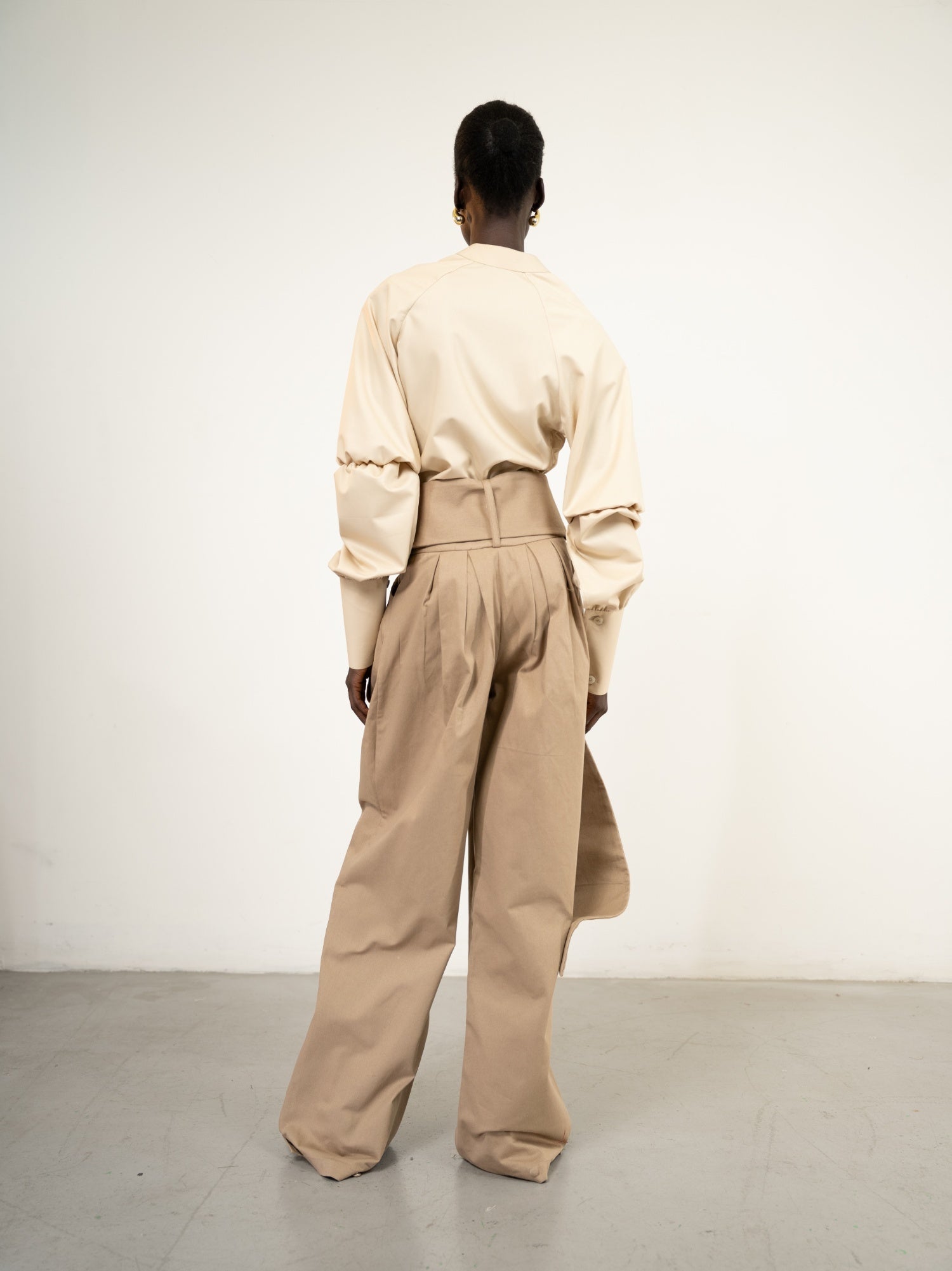 Al Ola (Glory) shirt without pleats BEIGE