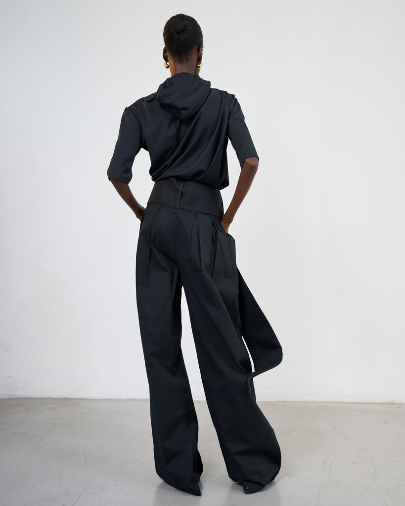 Al Riyah (The wind) hoodie Black