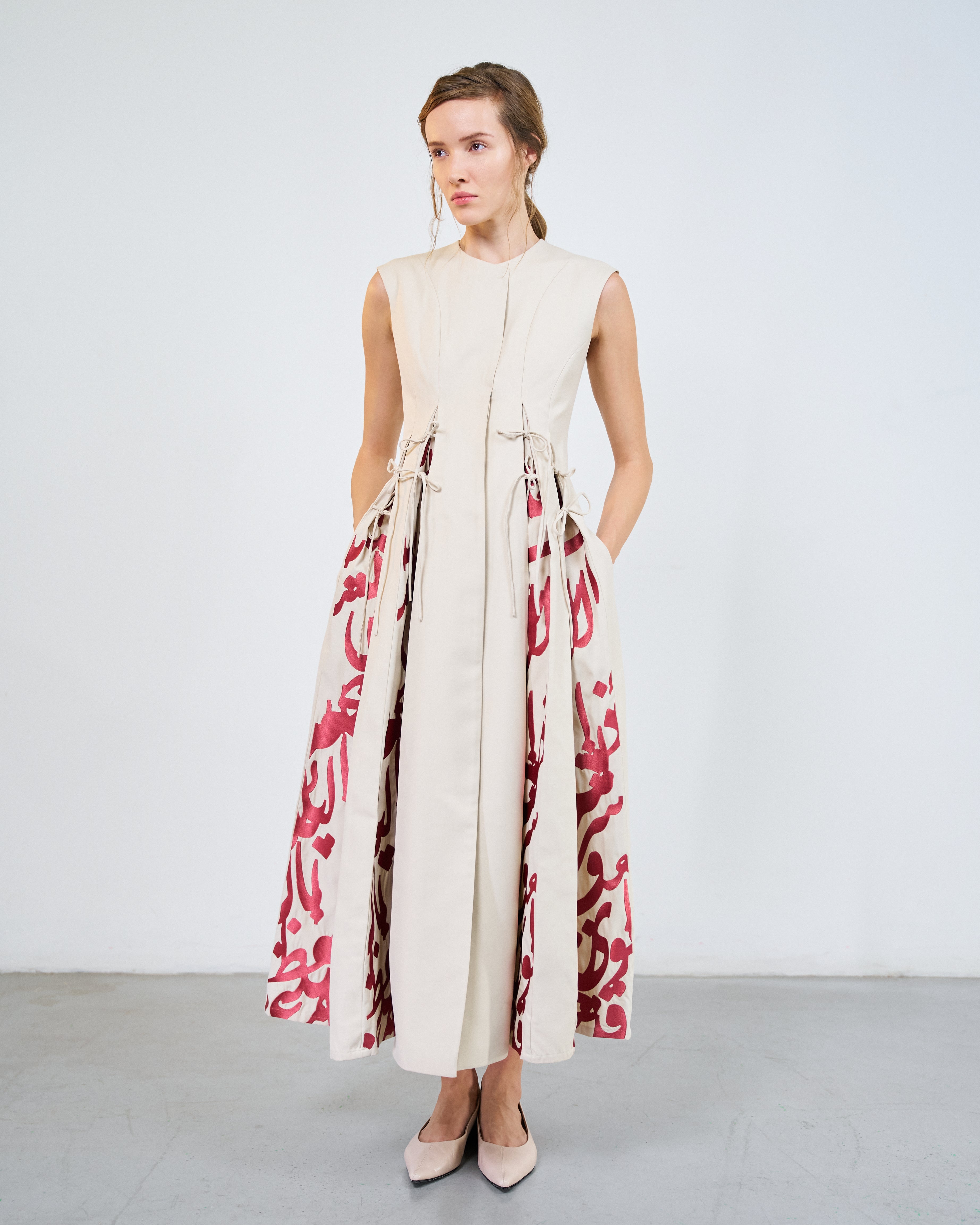 Endless sun sleeveless