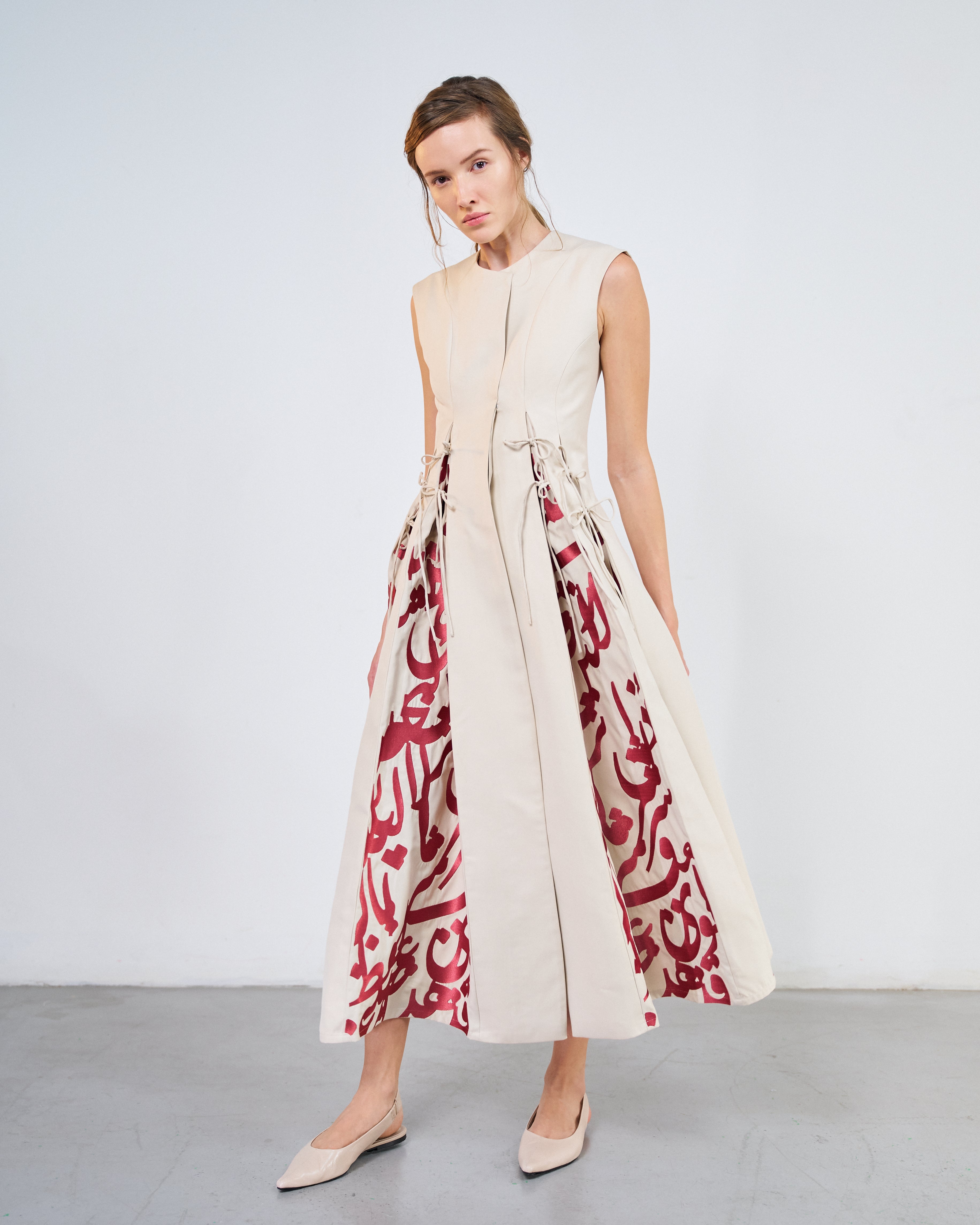 Endless sun sleeveless